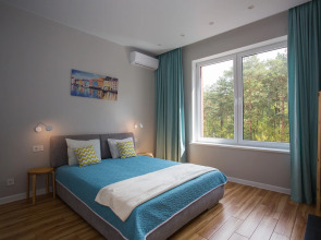 Апартаменты Аврора с видом на лес и озеро