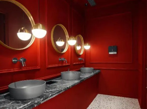 Heritage Hotel and Suites (by Travel Agency)