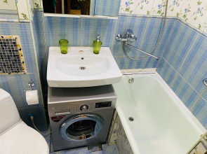 Квартира Уютная в пешей доступности от метро