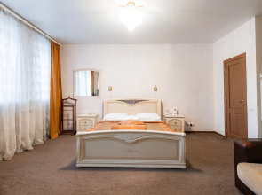 Soyuz Hotel