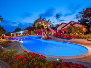 Отель Royal Beach Boutique Resort & Spa