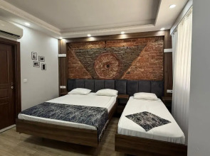 Отель Han Suite