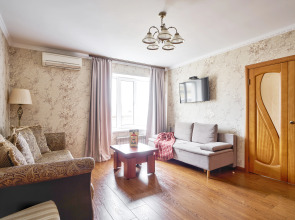 Apartamentyi Na Gazetnom Pereulke 1/12