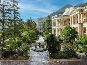 Amra Park Hotel & Spa