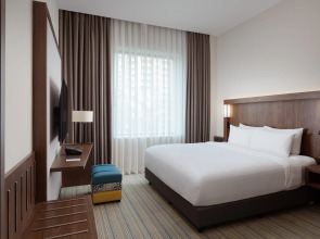 Отель Courtyard by Marriott Baku