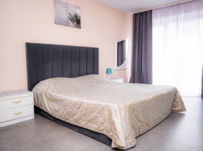 Apartamenty Kvartirov"̱ -Centr