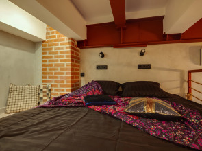 Апартаменты Двухуровневневые Loft в центре Москвы