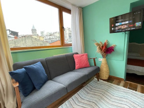 Апартаменты 1 Bedroom Apartment at Galata Istanbul with Shared Rooftop