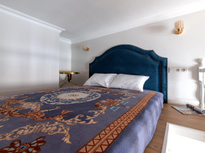 Квартира 2 ColorSPB Невский 27