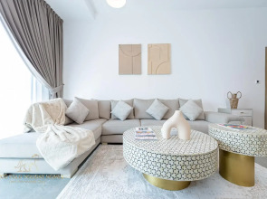 Апартаменты Marco Polo Fancy Marina Getaway With Mesmerizing Views