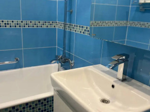 Квартира 2-х комнатная Осенний бульвар