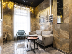 Апартаменты Девушка в шляпе