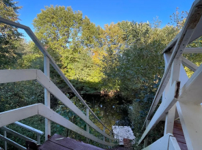 Частный дом Домик у воды