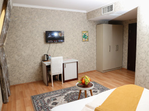 Отель  Неми