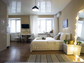 Апартаменты GoldenRing Snow White Studio