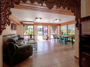 Отель Оазис-Тай