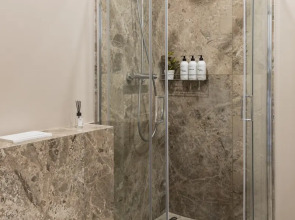 Квартира Moscow Deluxe Apartments Alcon Tower