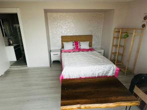 Отель Airport Black Sea Hotel & Restaurant