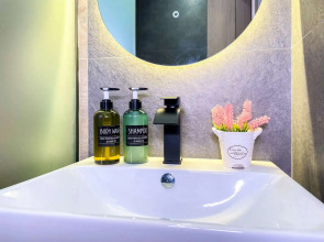 Квартира от FolkFort — светлая студия у арки ВДНХ и сквера Останкино