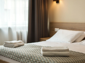 Отель Old Town Trio