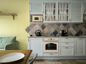 Квартира Комфортная с Просторной Гостиной, Спальней, Детской, Кабинетом и Двумя Санузлами