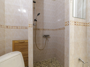 Апартаменты у Восстания