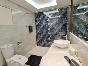 Апартаменты Marco Polo - High-rise 1BR Apt with Amazing Marina Views