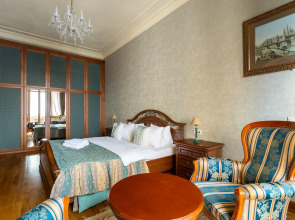 Апартаменты Роскошные с Видом на Кремль