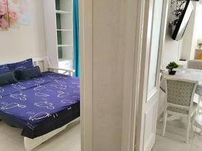 Квартира с видом на стадион