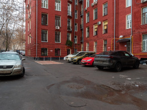 Квартира В Доме Поэтов на Патриарших Прудах