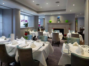 Wellington Hotel by Blue Orchid