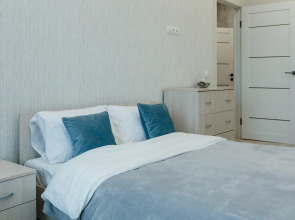 Квартира Комфортная Двухкомнатная с Видом на Реку