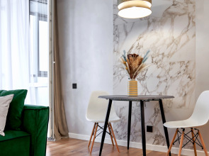 Квартира Aparts Pro Дизайнерская видовая студия у Волги в ЖК Галактика на 20 этаже