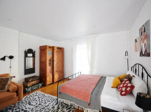 Апартаменты ДзенХоум Символ 8