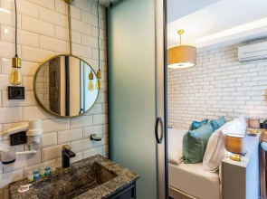 Отель Interstar