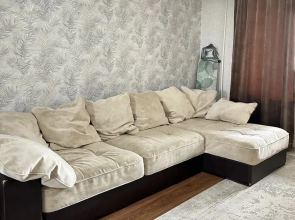Ryadom s morem v Kaspiyske Flat