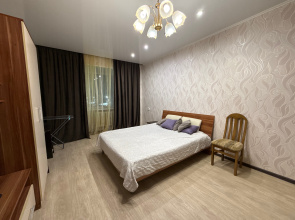 Nadym House Po Prospektu Leningradski 12 Apartment