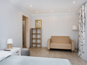 Апартаменты Castle Pond