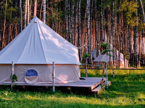 Bereg Grifona Glamping