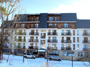 Private In Mgzavrebi Apartments