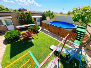 Veles Private House