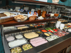 Отель Оазис