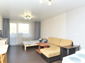 Апартаменты Уютная студия на Зорге 94