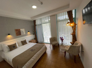 Отель Moda Suit