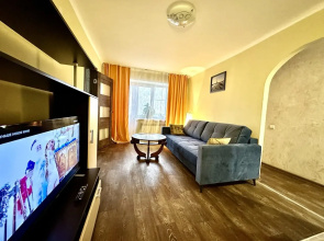 Dvukhkomnatnaya V Tsentre S 3 Razdelnymi Mestami Flat