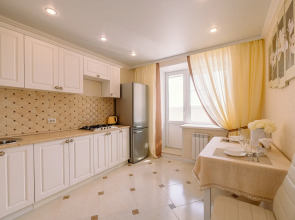 Апартаменты Любимый дом на Антонова 74