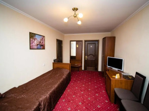 Отель Колизей