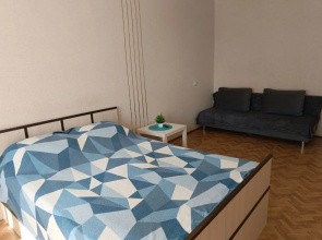 Apart Yesenina 48 Apartments