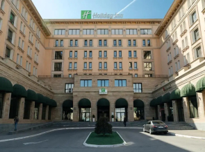 Holiday Inn Aktau