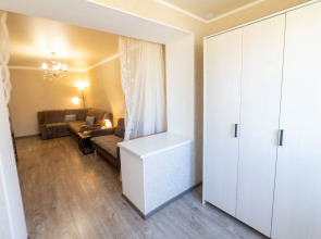 Квартира Двухкомнатная на Губина